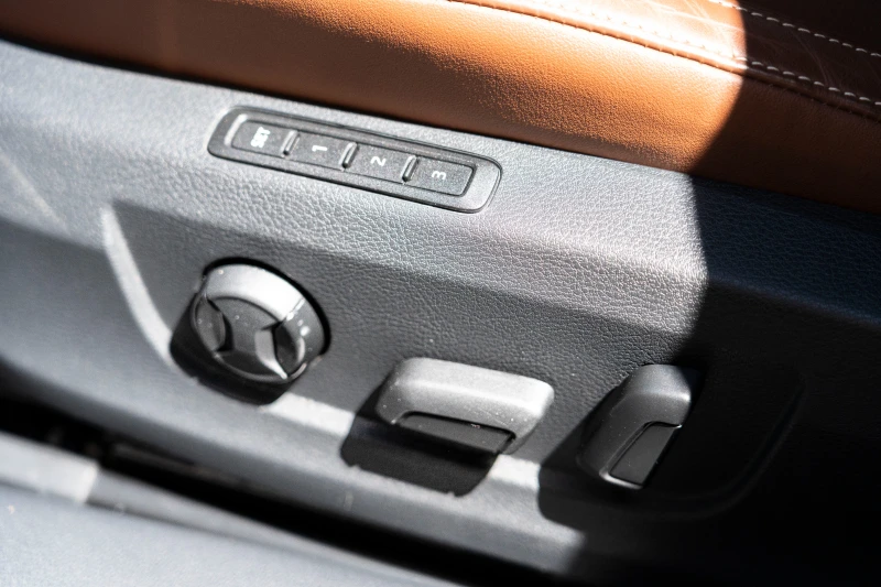 Skoda Superb L&K 4x4 280 2.0 TSI Гаранция, снимка 9 - Автомобили и джипове - 52085653