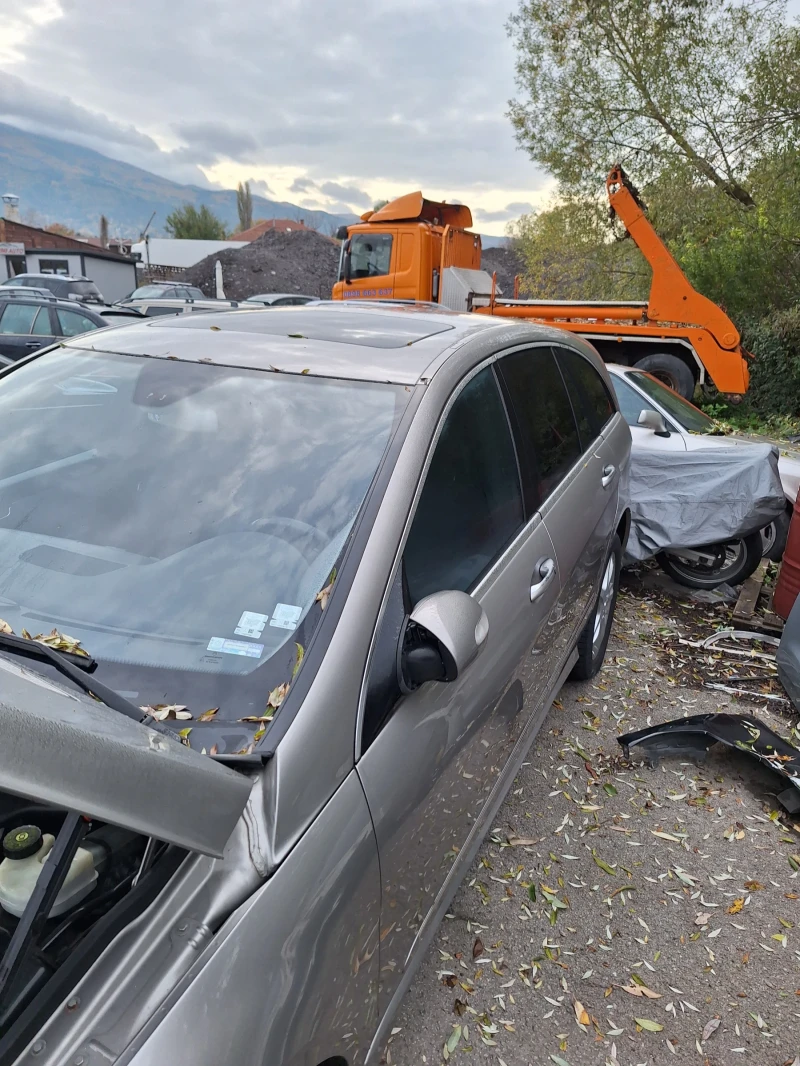 Mercedes-Benz R 320, снимка 6 - Автомобили и джипове - 52570322