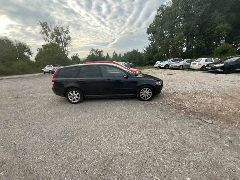 Volvo V50 2.0D, снимка 4 - Автомобили и джипове - 52578368