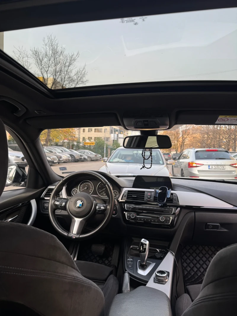 BMW 320 BMW 320d xDrive M-pack, снимка 11 - Автомобили и джипове - 52624320
