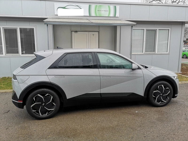 Hyundai Ioniq 5 Long Range 72.6KWh/AWD/306HP NEW, снимка 5 - Автомобили и джипове - 52703982