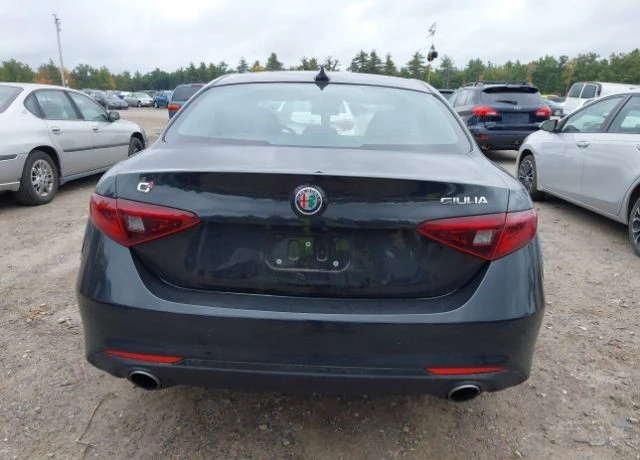 Alfa Romeo Giulia TI AWD ФИКСИРАНА ЦЕНА ДО БЪЛГАРИЯ!, снимка 8 - Автомобили и джипове - 47990156