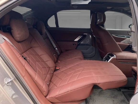 BMW 760 e M xDrive = Executive Lounge = Гаранция - изображение 8