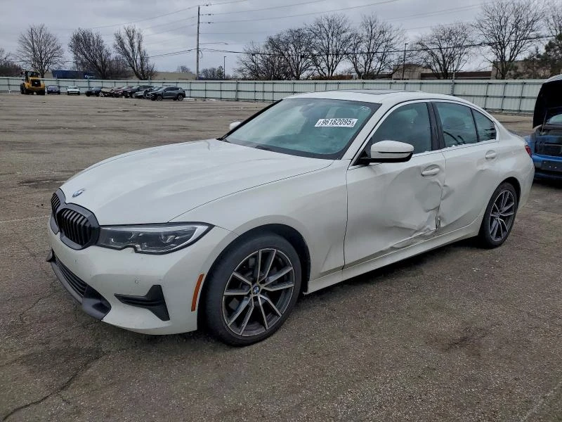 BMW 330 2.0L 4 All wheel drive, снимка 2 - Автомобили и джипове - 53142648