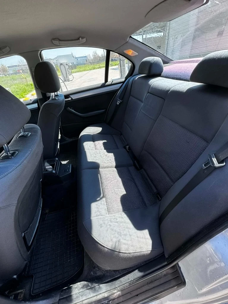BMW 318 318i, снимка 6 - Автомобили и джипове - 55577691
