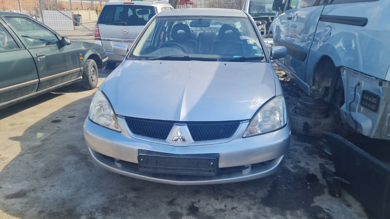 Mitsubishi Lancer 1.5 - изображение 3