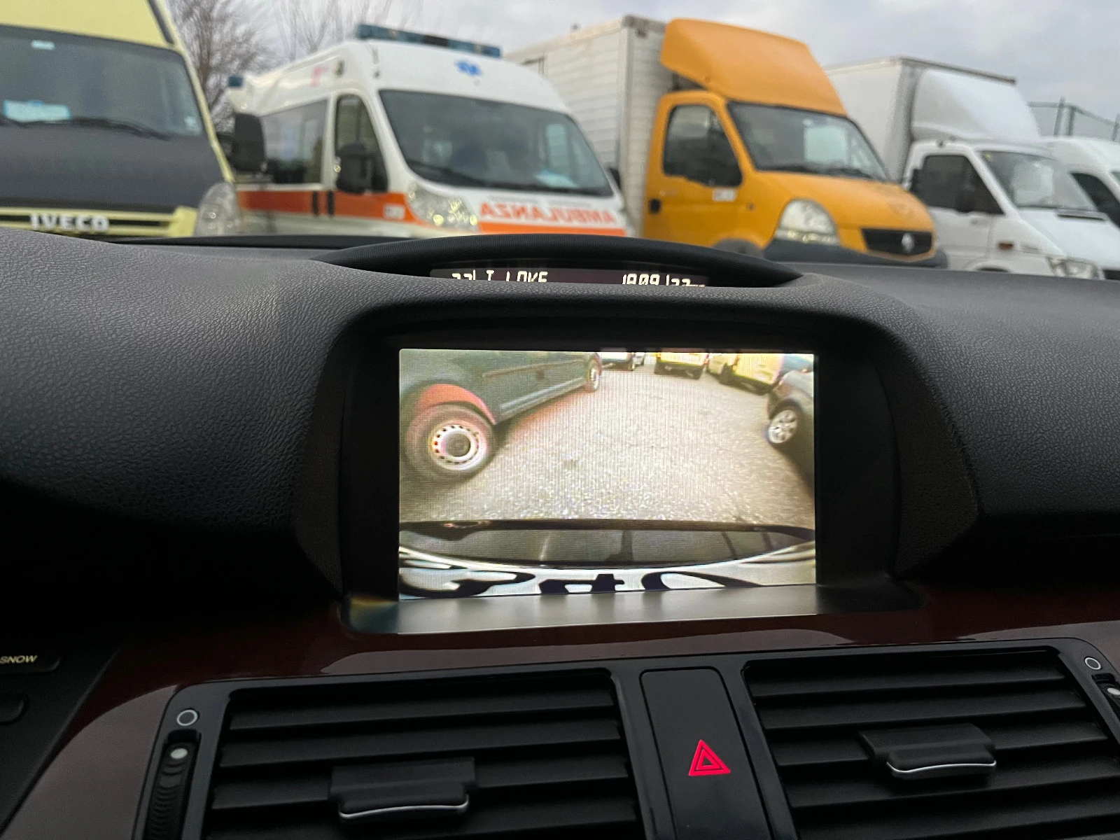 Honda Legend   | Mobile.bg   15