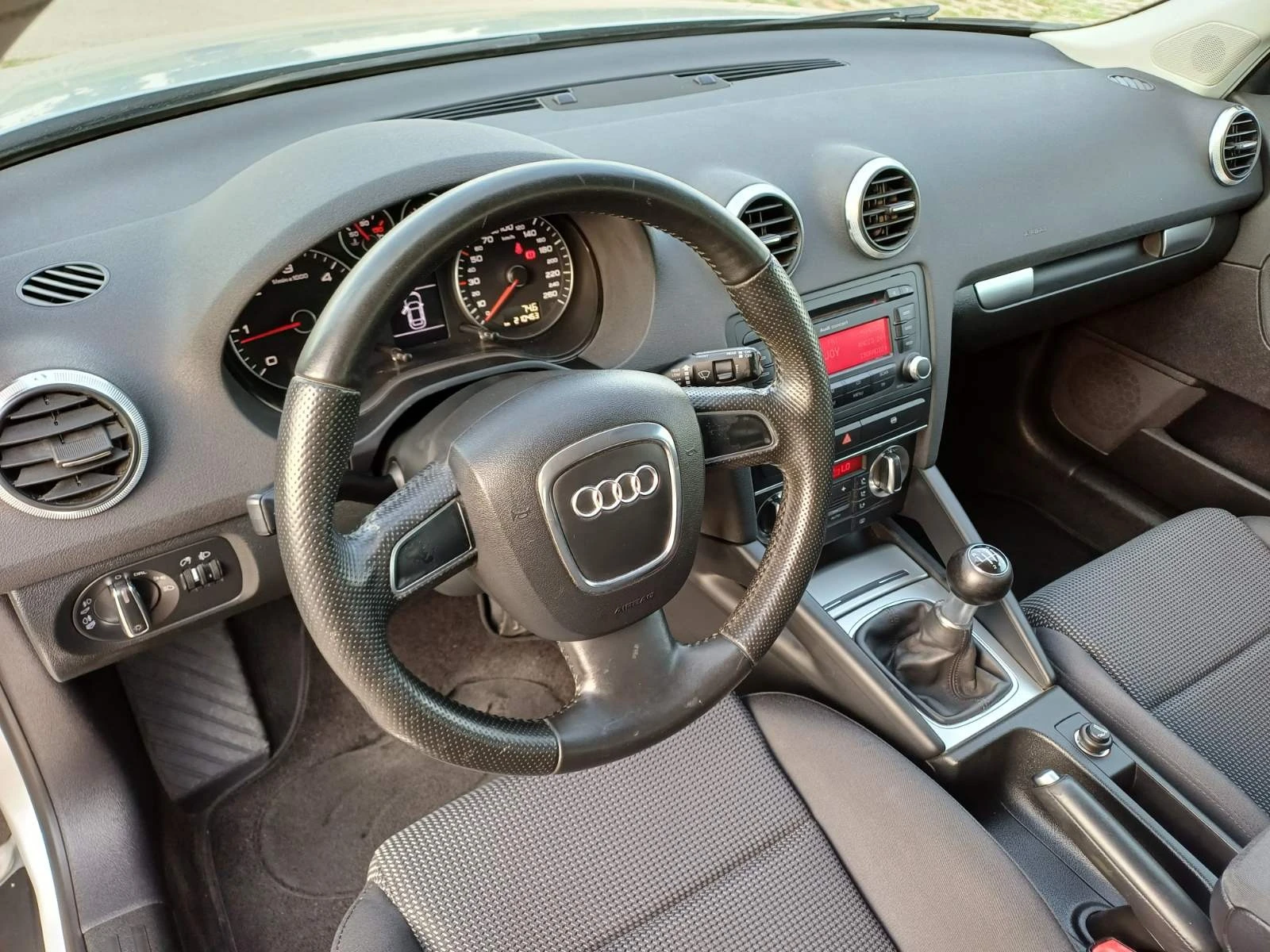 Audi A3 2.0 TDI 140k.s. Sportback - изображение 8