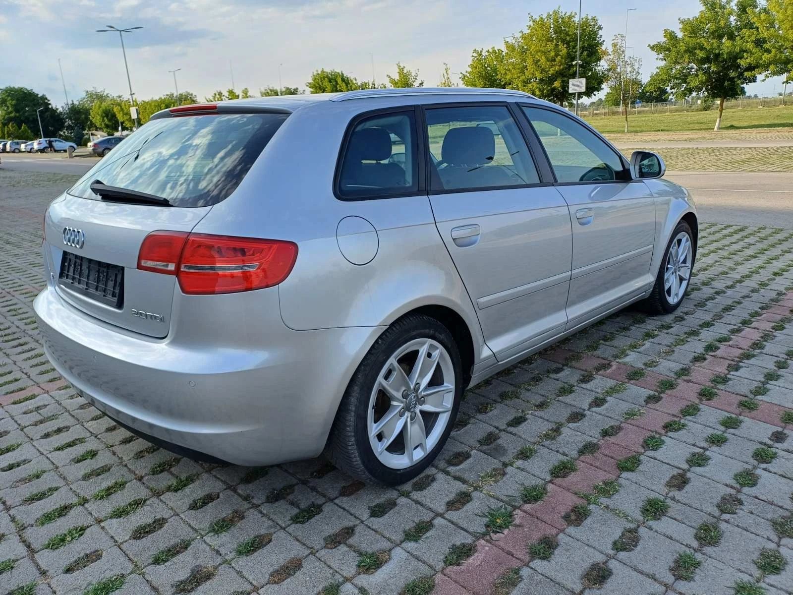 Audi A3 2.0 TDI 140k.s. Sportback - изображение 4