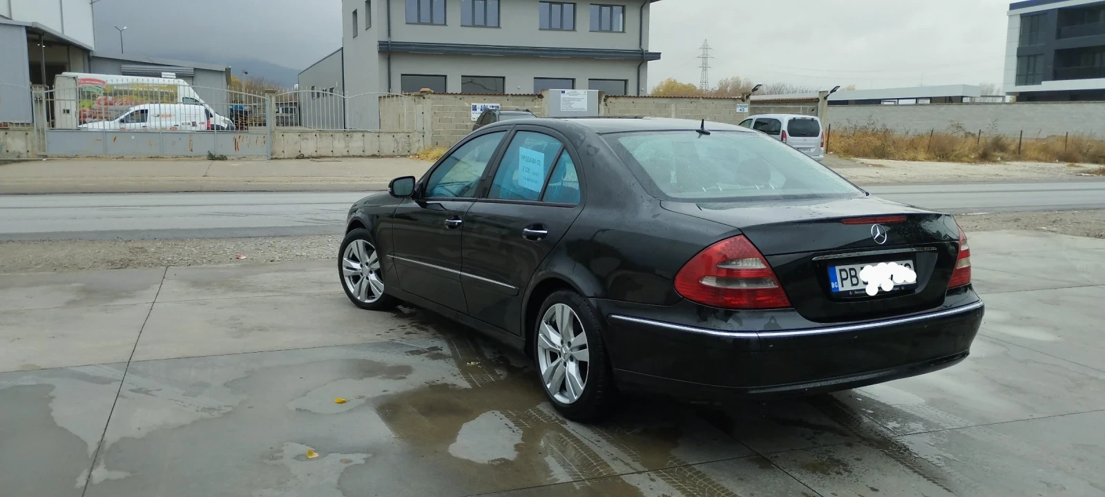 Mercedes-Benz E 320 Mercedes E320 дизел 204 коня Авангард - изображение 2