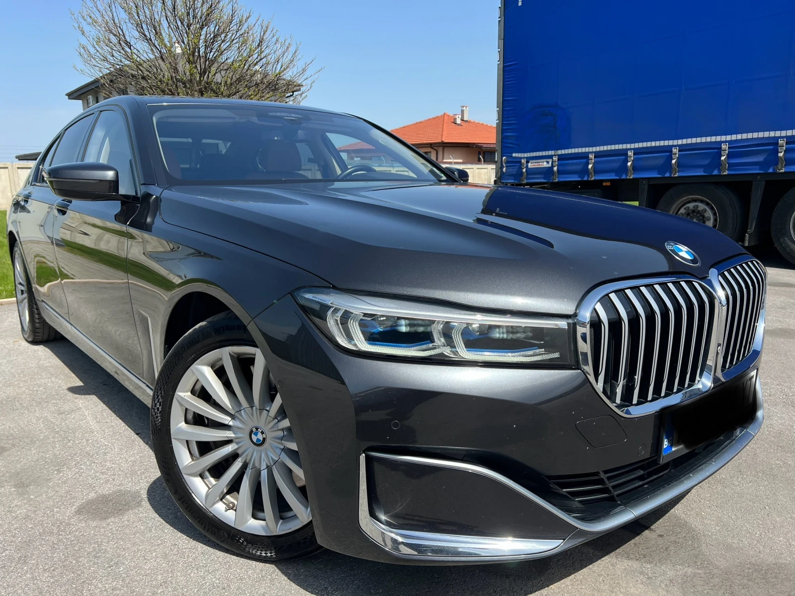 BMW 750 d  - изображение 2