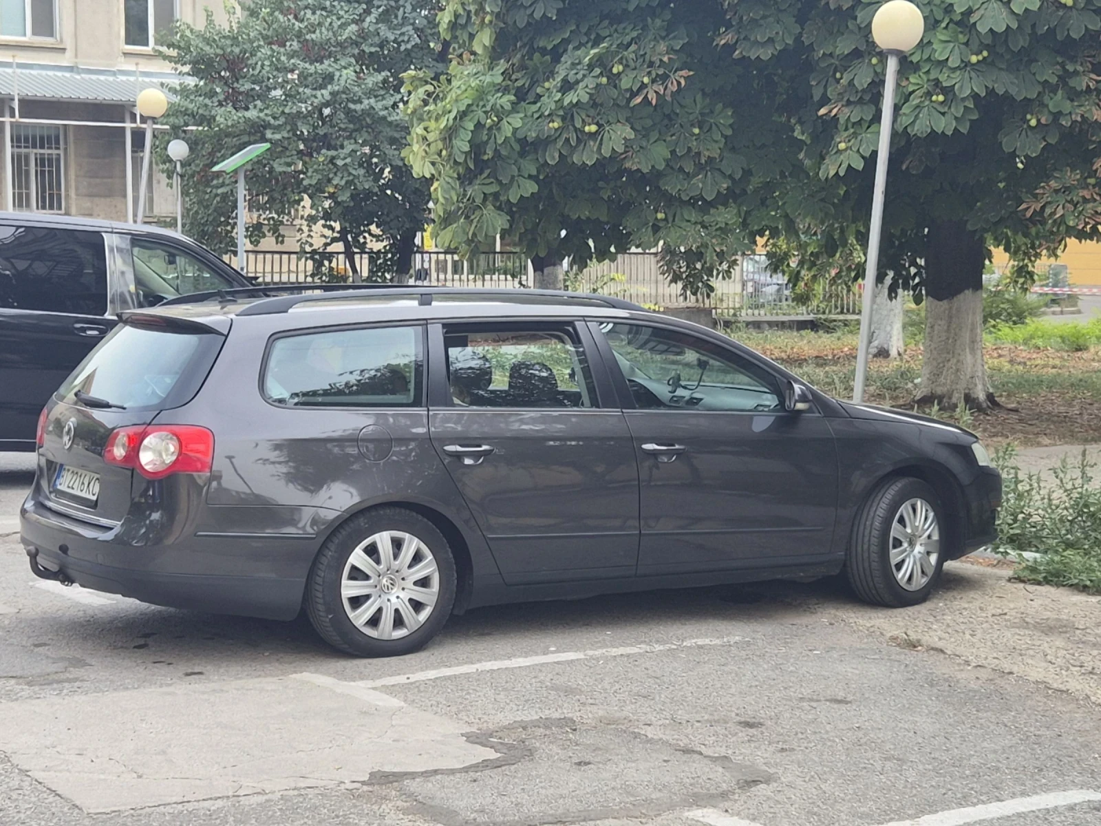 VW Passat 2.0 TDI 140 8 Клапана - изображение 4