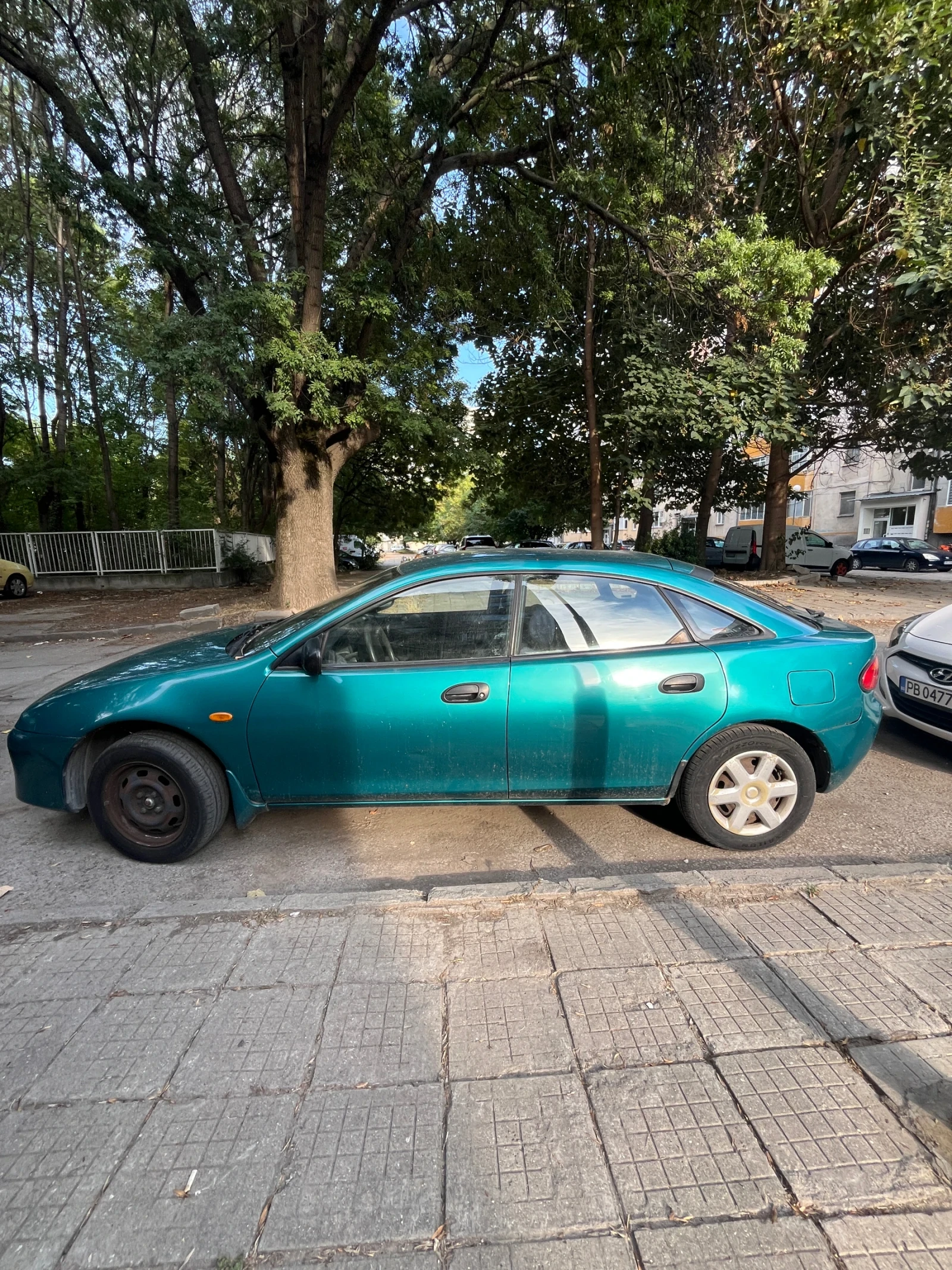 Mazda 323 F - изображение 3