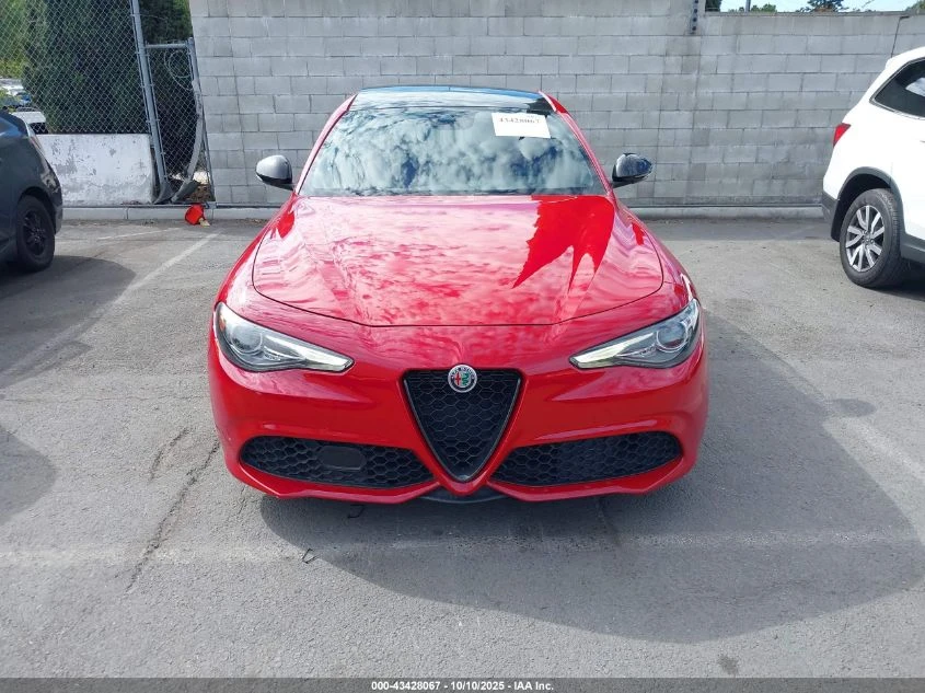 Alfa Romeo Giulia 2020 ALFA ROMEO GIULIA SPORT RWD - изображение 2