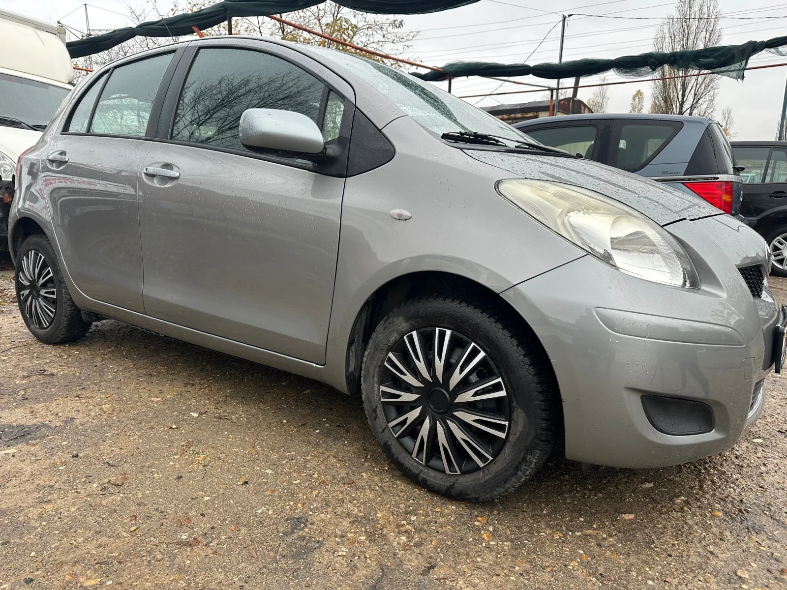 Toyota Yaris Автомат 6 скорости - изображение 7