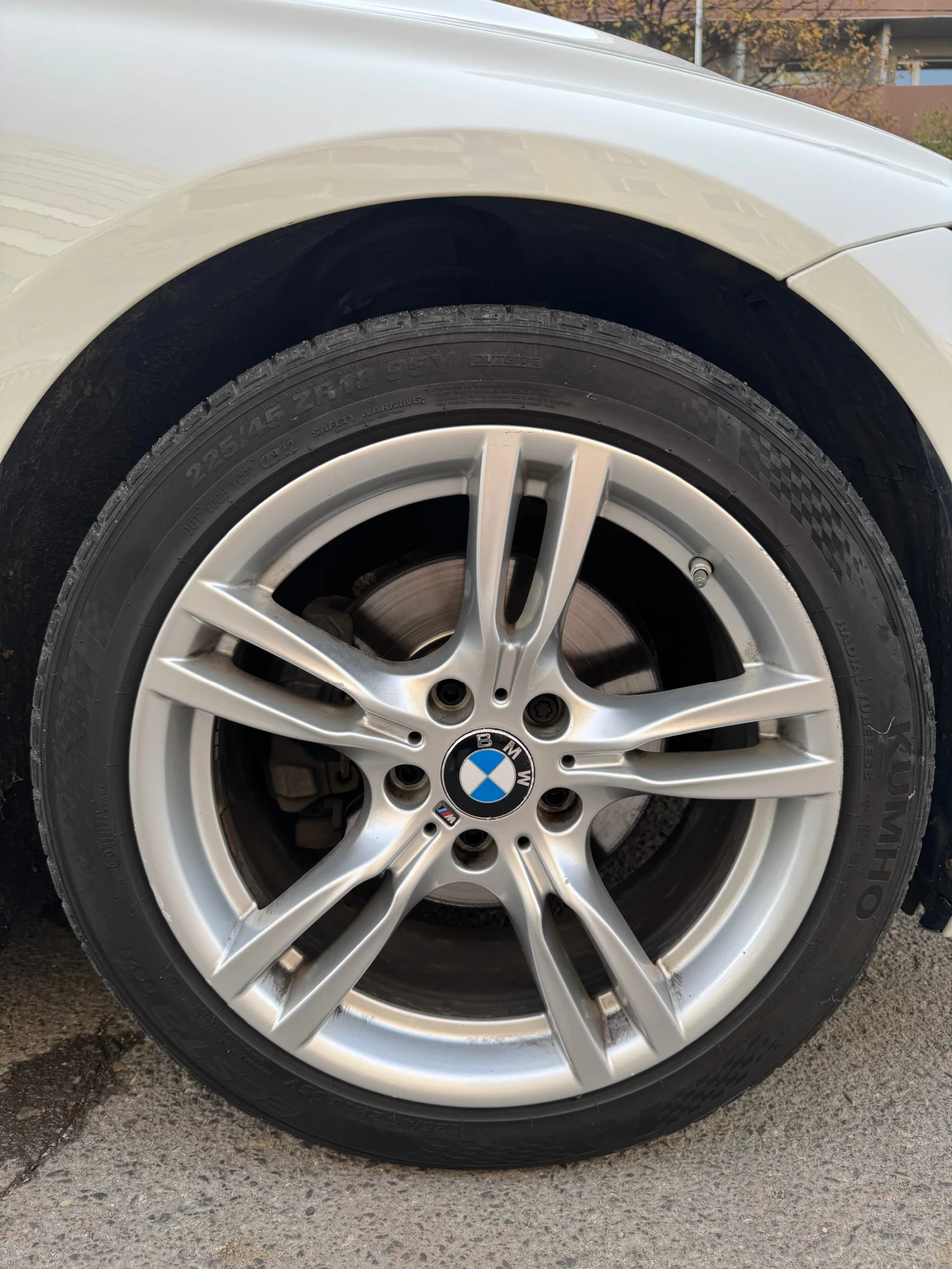 BMW 320 BMW 320d xDrive M-pack, снимка 14 - Автомобили и джипове - 53799956