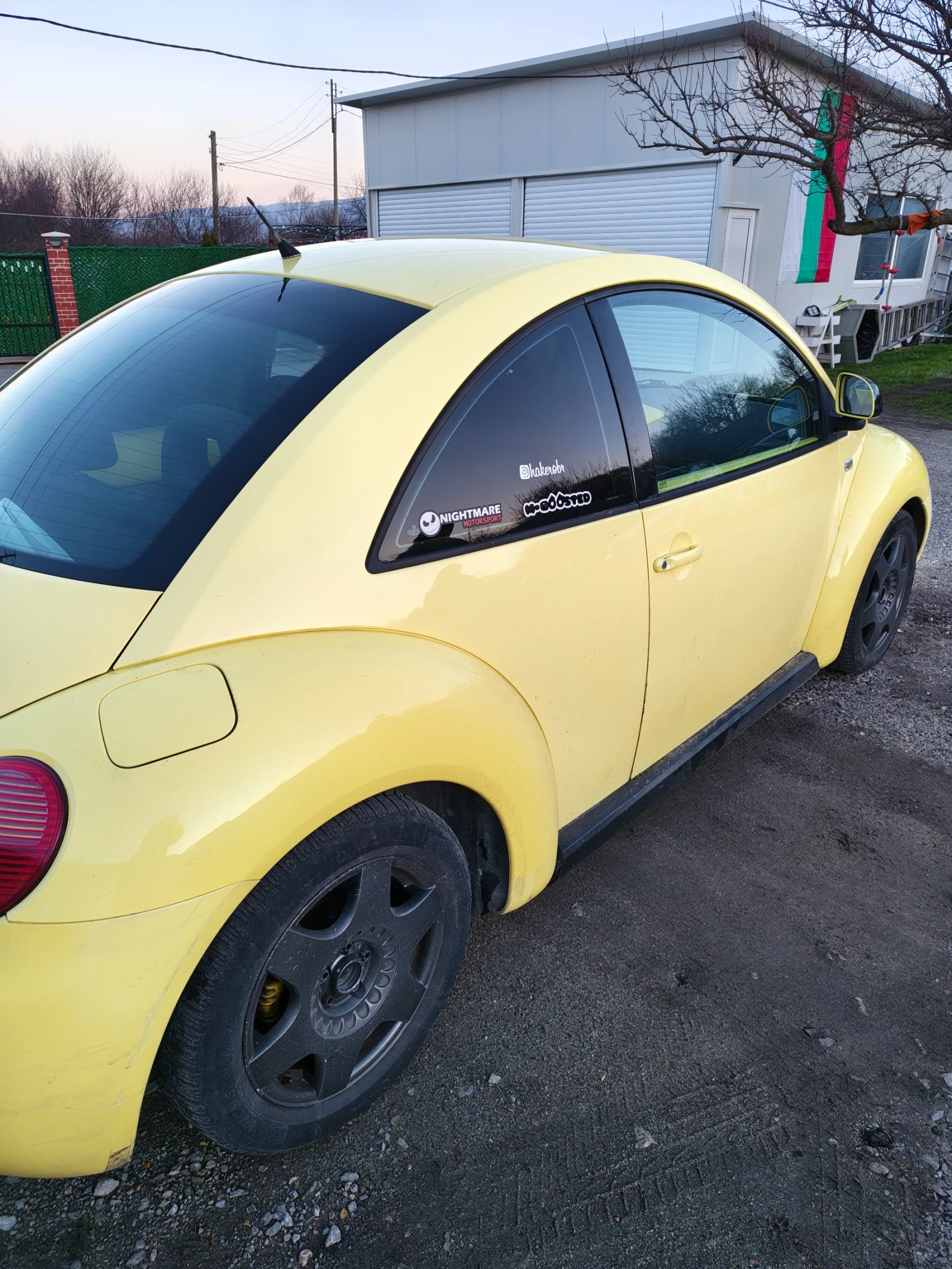 VW New beetle 1.9 TDI продава се цяла само  - изображение 7