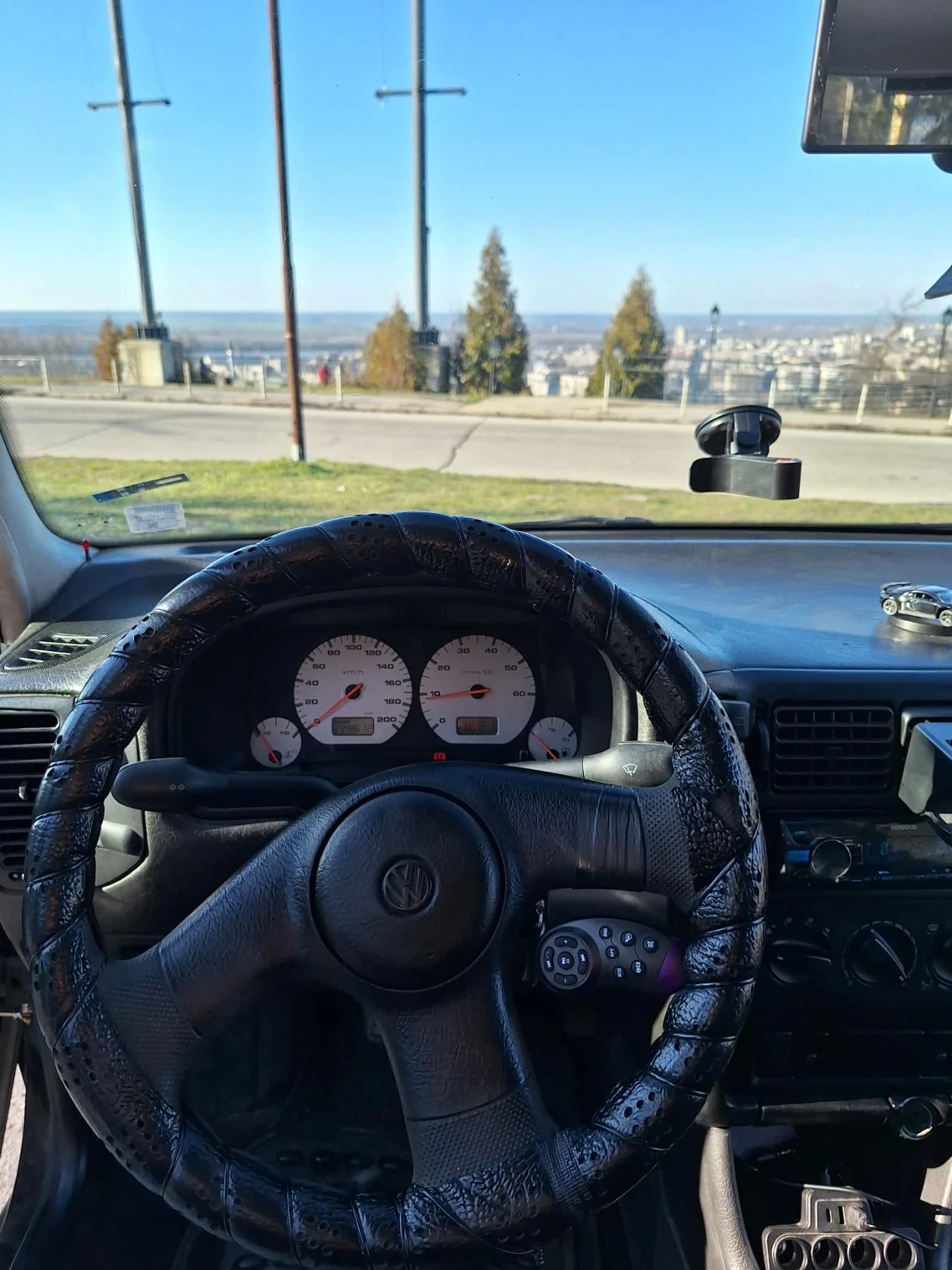 VW Polo, снимка 13 - Автомобили и джипове - 53779228