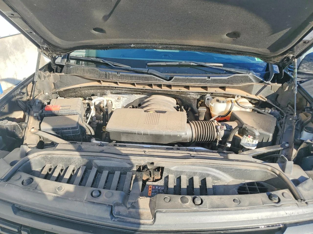 Chevrolet Silverado 5.3l K1500 Trail Boss Custom, снимка 11 - Автомобили и джипове - 53791331