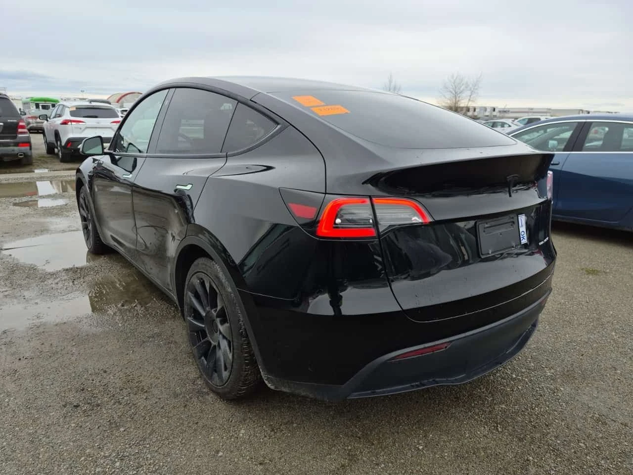 Tesla Model Y  LONG RANGE AWD| АВТОПИЛОТ| 360| ТЕРМОПОМПА| CARFA, снимка 4 - Автомобили и джипове - 53818724