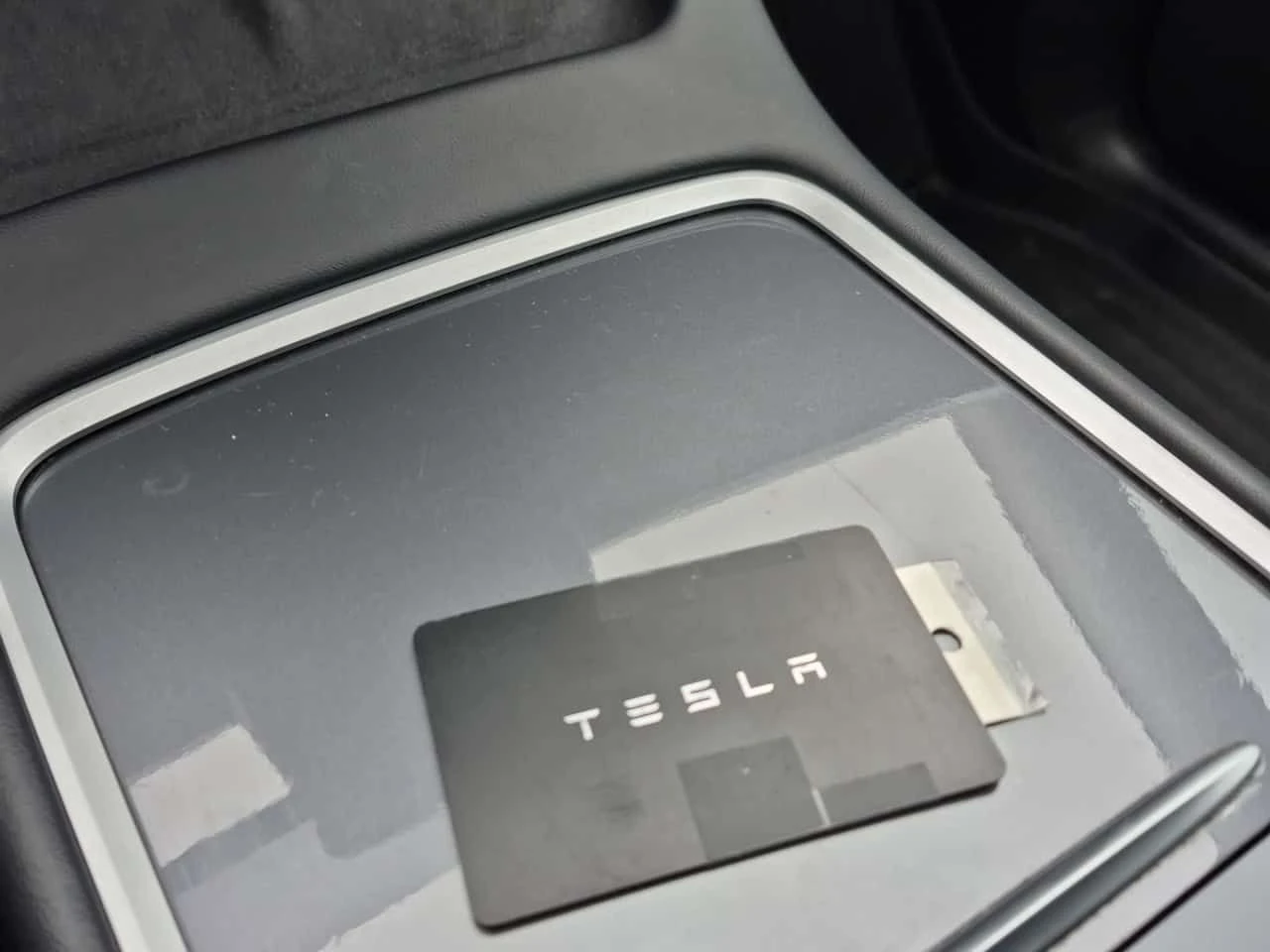 Tesla Model Y  LONG RANGE AWD| АВТОПИЛОТ| 360| ТЕРМОПОМПА| CARFA, снимка 7 - Автомобили и джипове - 53818724