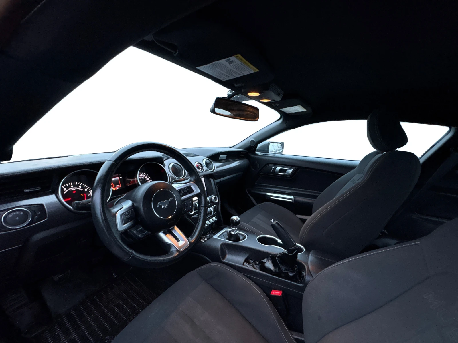 Ford Mustang EcoBoost Coupe RWD* АвтоКредит* (Цена до БГ) , снимка 17 - Автомобили и джипове - 53996366