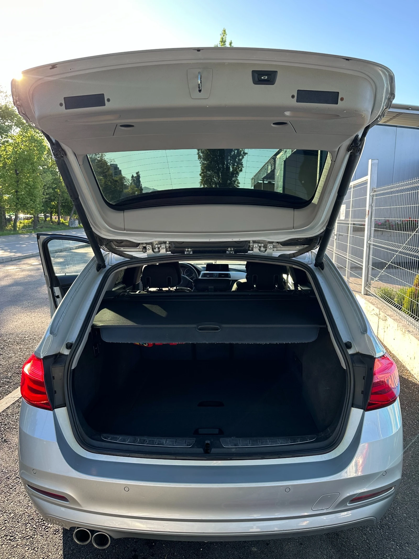 BMW 320 F31, снимка 11 - Автомобили и джипове - 54073839