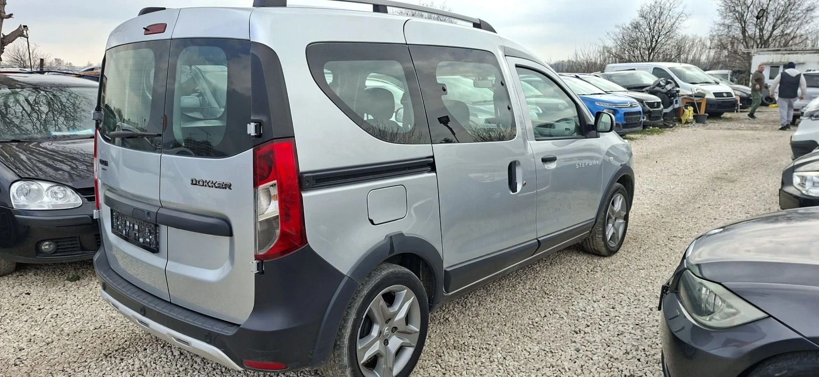 Dacia Dokker 1, 5-Stepway, снимка 3 - Автомобили и джипове - 54087991