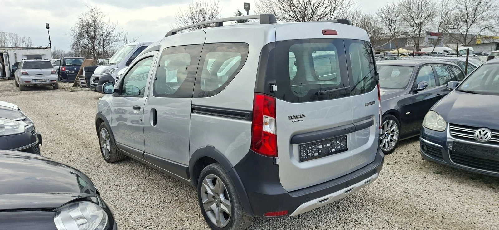 Dacia Dokker 1, 5-Stepway, снимка 4 - Автомобили и джипове - 54087991