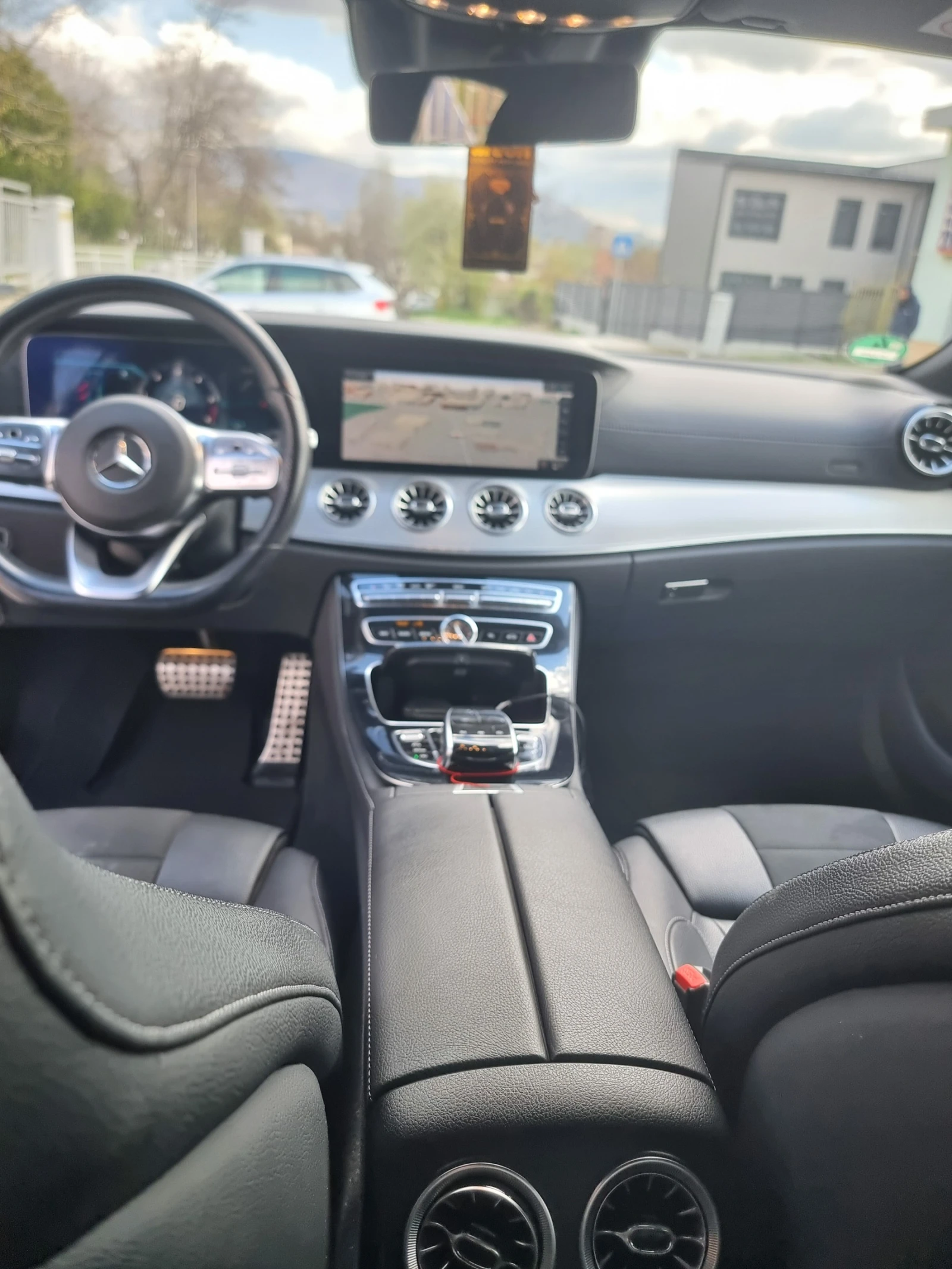 Mercedes-Benz CLS 350 4x4 AMG, снимка 9 - Автомобили и джипове - 54213277