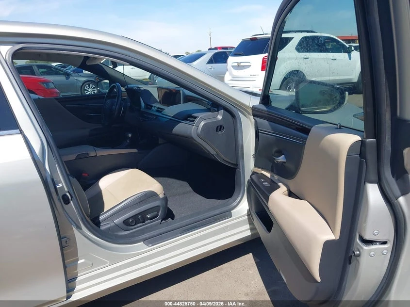 Lexus ES 300 2.5l H, снимка 5 - Автомобили и джипове - 54369779