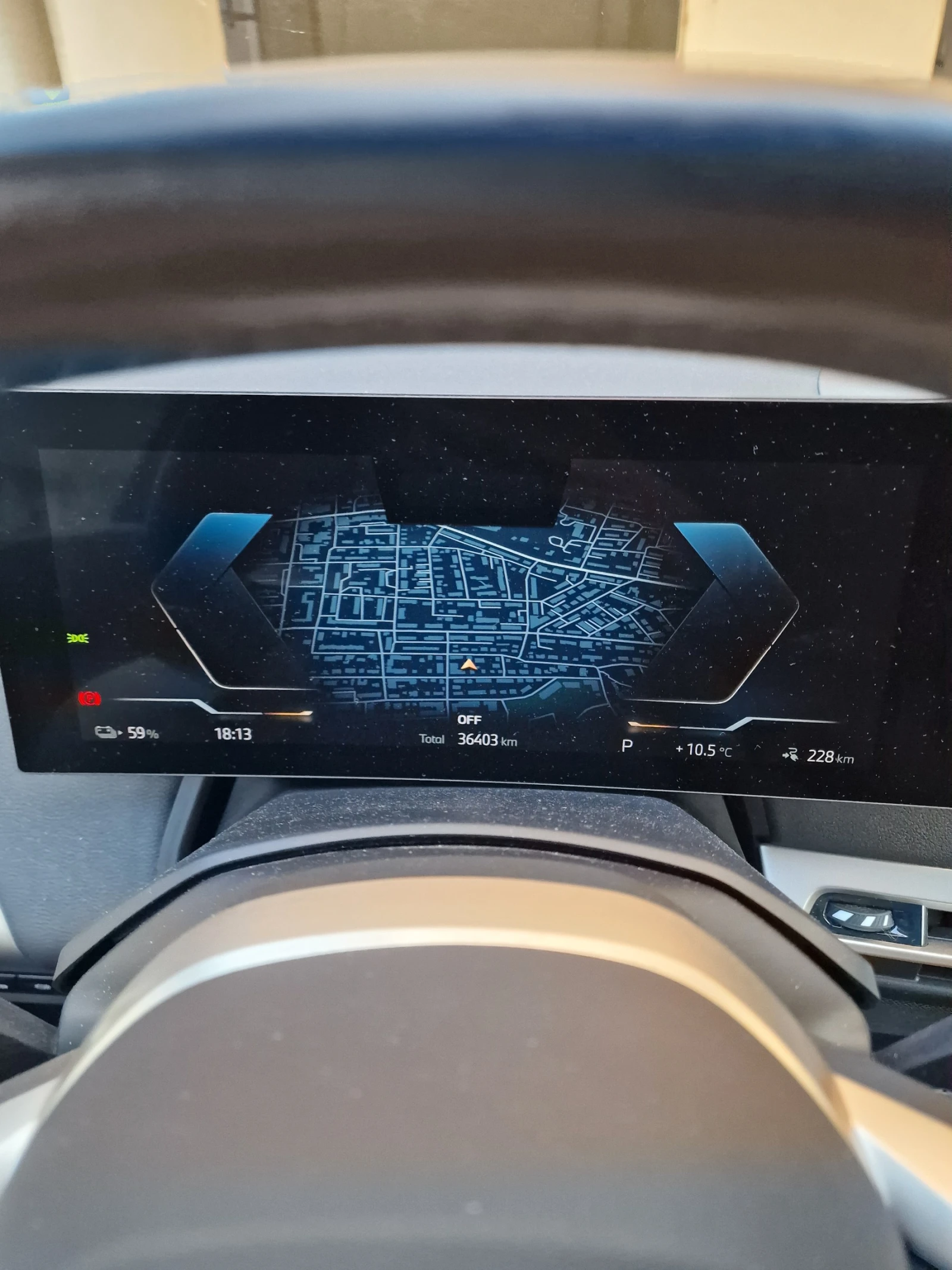 BMW iX xDrive 40, снимка 15 - Автомобили и джипове - 54427996