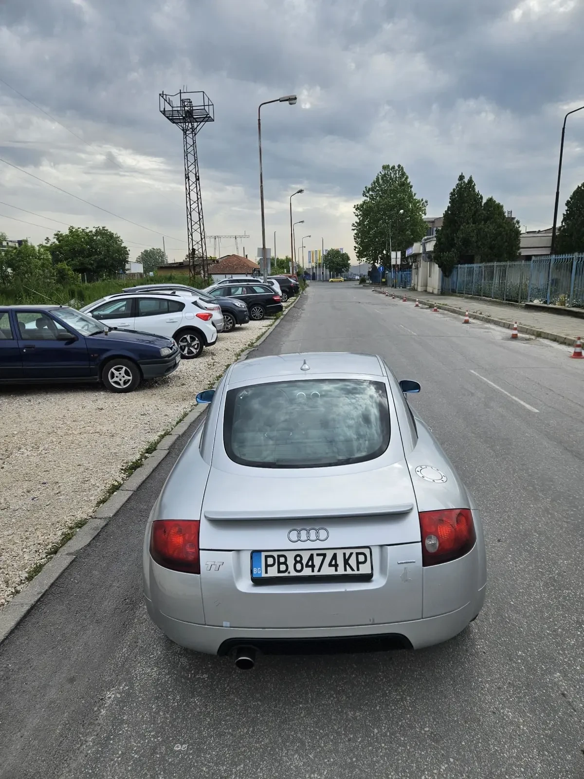 Audi Tt 1.8t, снимка 5 - Автомобили и джипове - 54462071