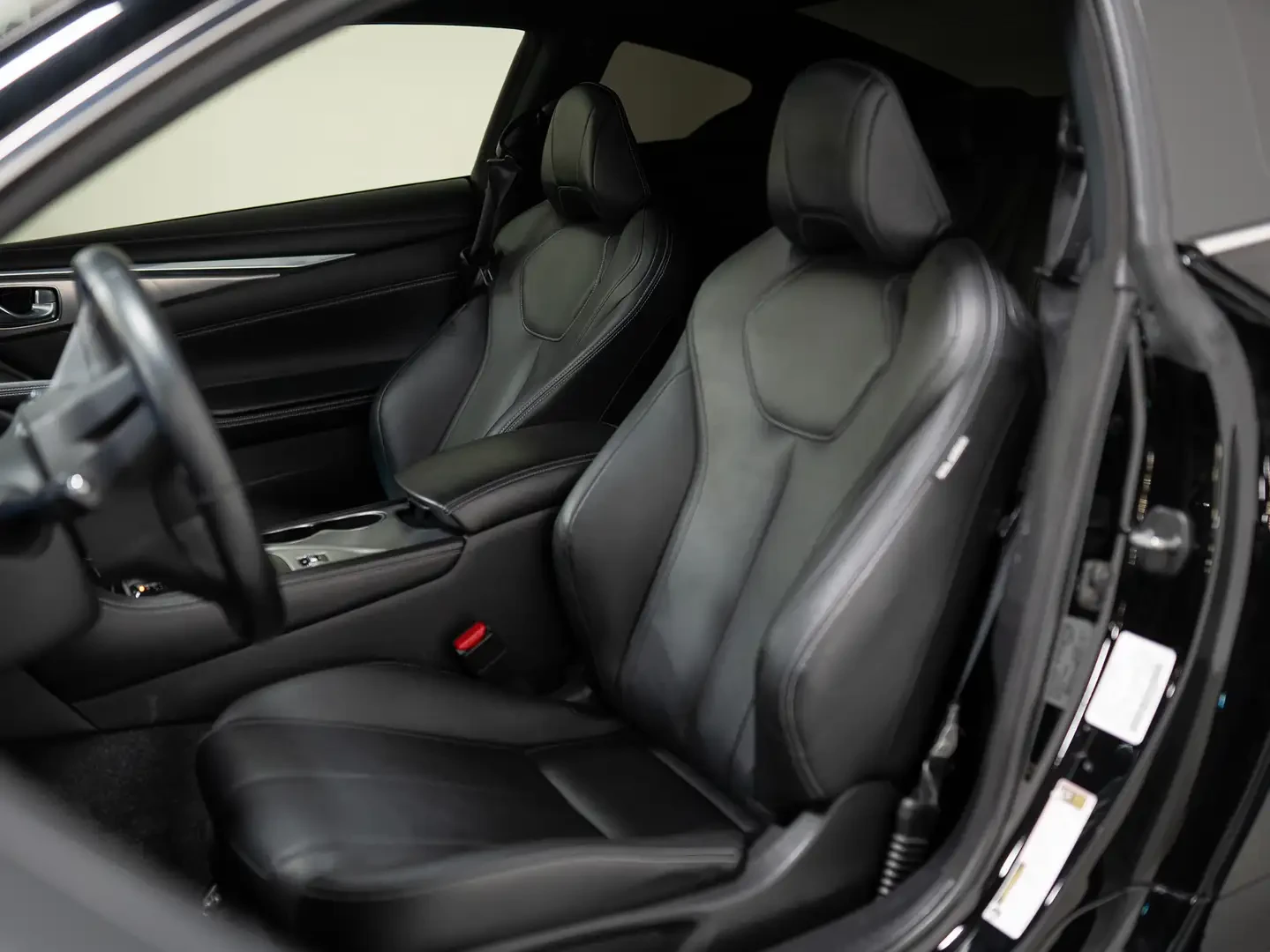 Infiniti Q60 2, снимка 7 - Автомобили и джипове - 54883914