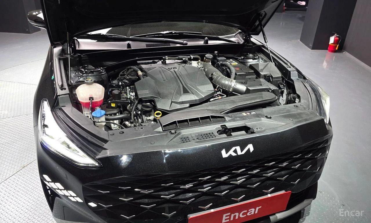 Kia K8 3.5* LPG* ПОДГРЕВ* 360КАМЕРА* LANE* ASSIST* , снимка 17 - Автомобили и джипове - 54997163