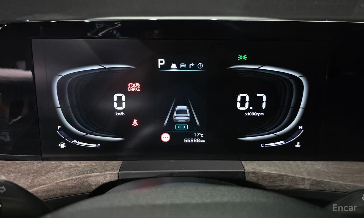 Kia K8 3.5* LPG* ПОДГРЕВ* 360КАМЕРА* LANE* ASSIST* , снимка 14 - Автомобили и джипове - 54997163