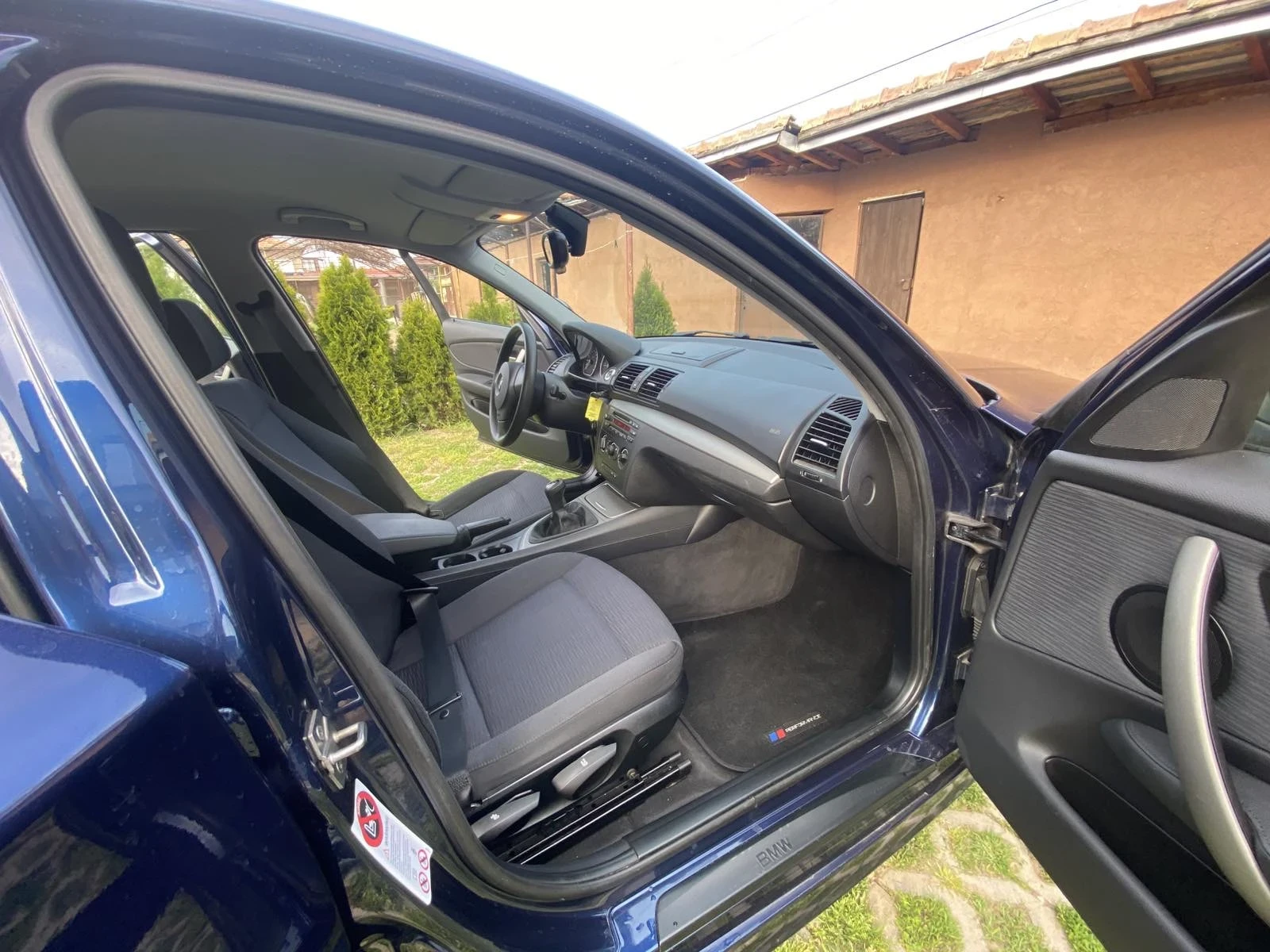 BMW 118, снимка 11 - Автомобили и джипове - 55549557