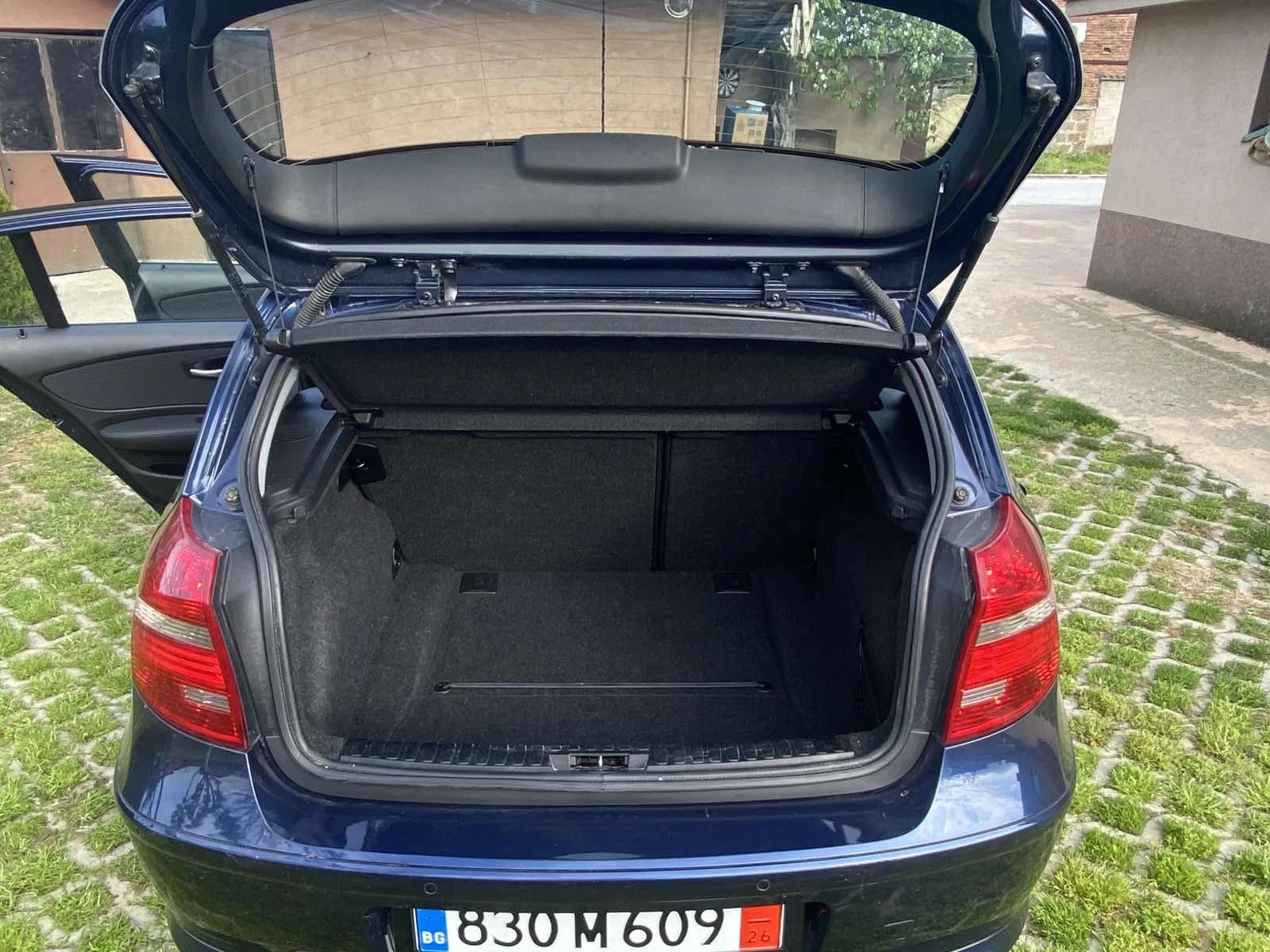 BMW 118, снимка 12 - Автомобили и джипове - 55549557