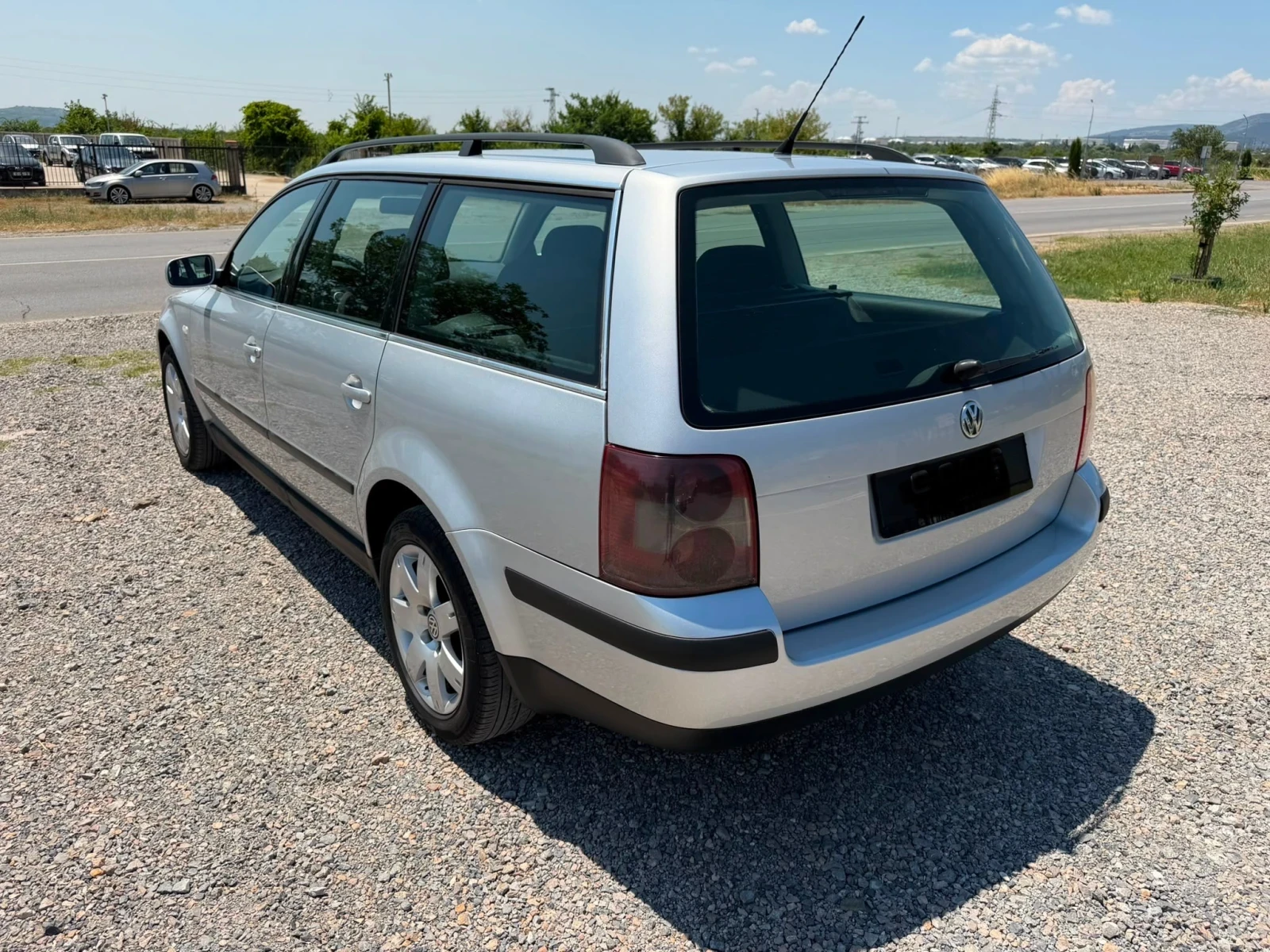 VW Passat 1.9TDI 131к.с., снимка 7 - Автомобили и джипове - 55573920