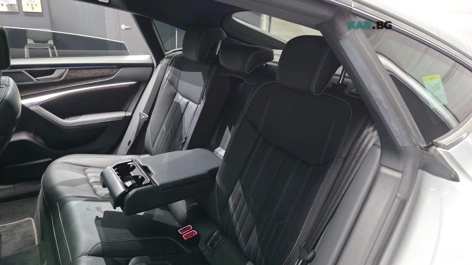 Audi A7 55 TFSI QUATTRO PREMIUM* HUD* 360* ПАНО, снимка 10 - Автомобили и джипове - 55771009
