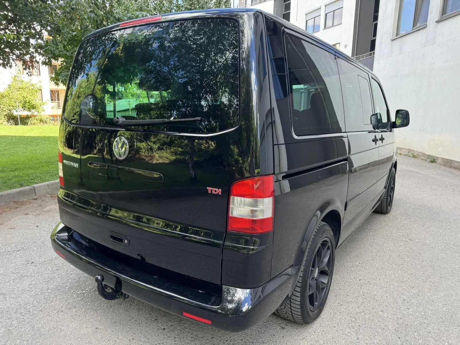 VW Multivan 2.5TDI / 6+ 1, снимка 7 - Автомобили и джипове - 55976815
