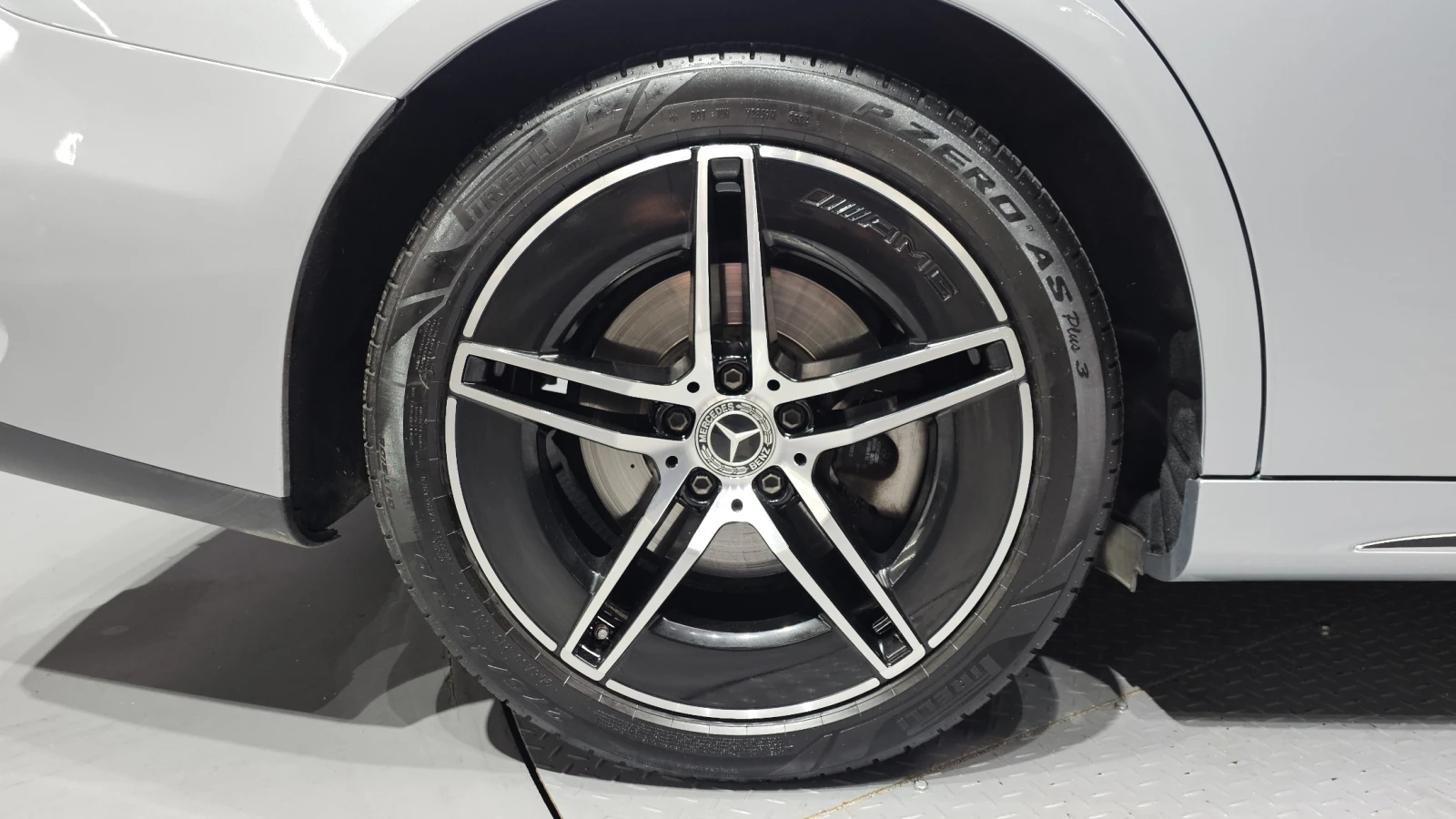 Mercedes-Benz E 300 ��. �������� HUD 360 ��� ������ ����* encareu.com | Mobile.bg � ����������� 5