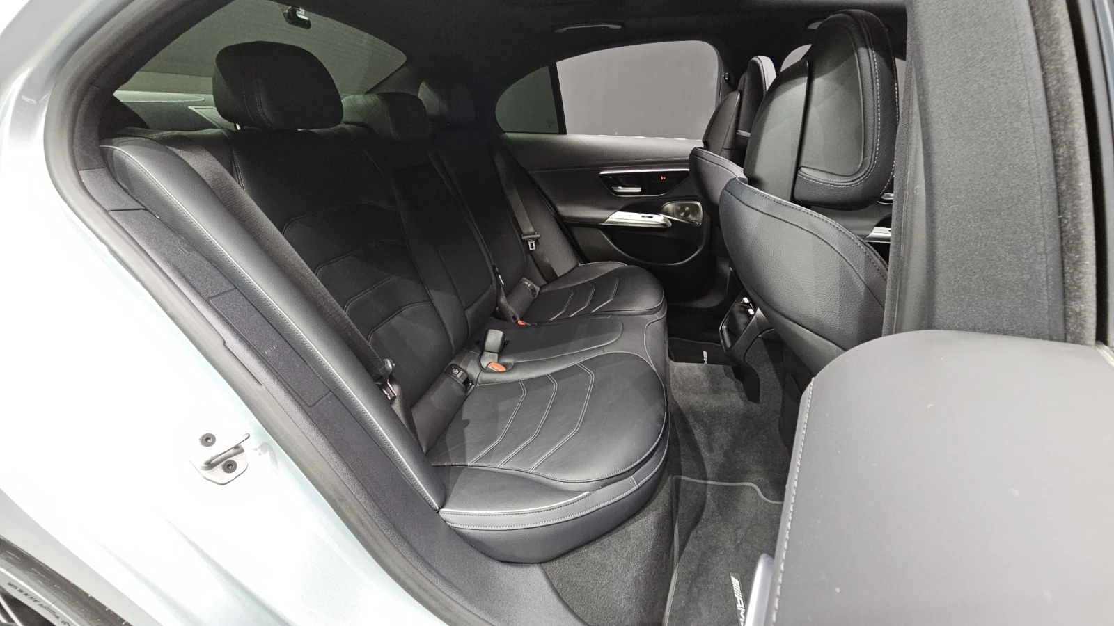 Mercedes-Benz E 300 ��. �������� HUD 360 ��� ������ ����* encareu.com | Mobile.bg � ����������� 11