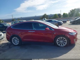 Tesla Model X 90D, снимка 11