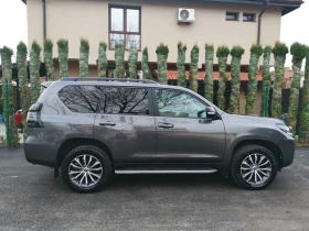 Toyota Land cruiser 2.8 DIESSEL BLACK EDITION - 112000 лв. / 57264.69 € - 19600730 5