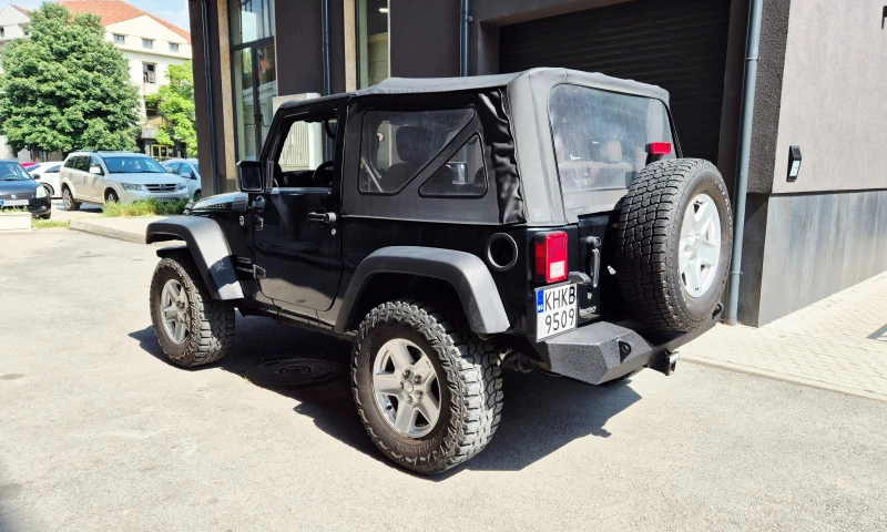 Jeep Wrangler, снимка 4 - Автомобили и джипове - 50369884