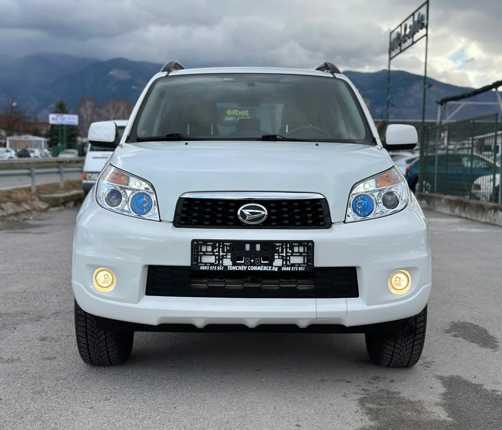 Daihatsu Terios 1.5i-4x4-AUTOMAT-KLIMATRONIK-KOJA-TOP-NEW-FULL - изображение 2