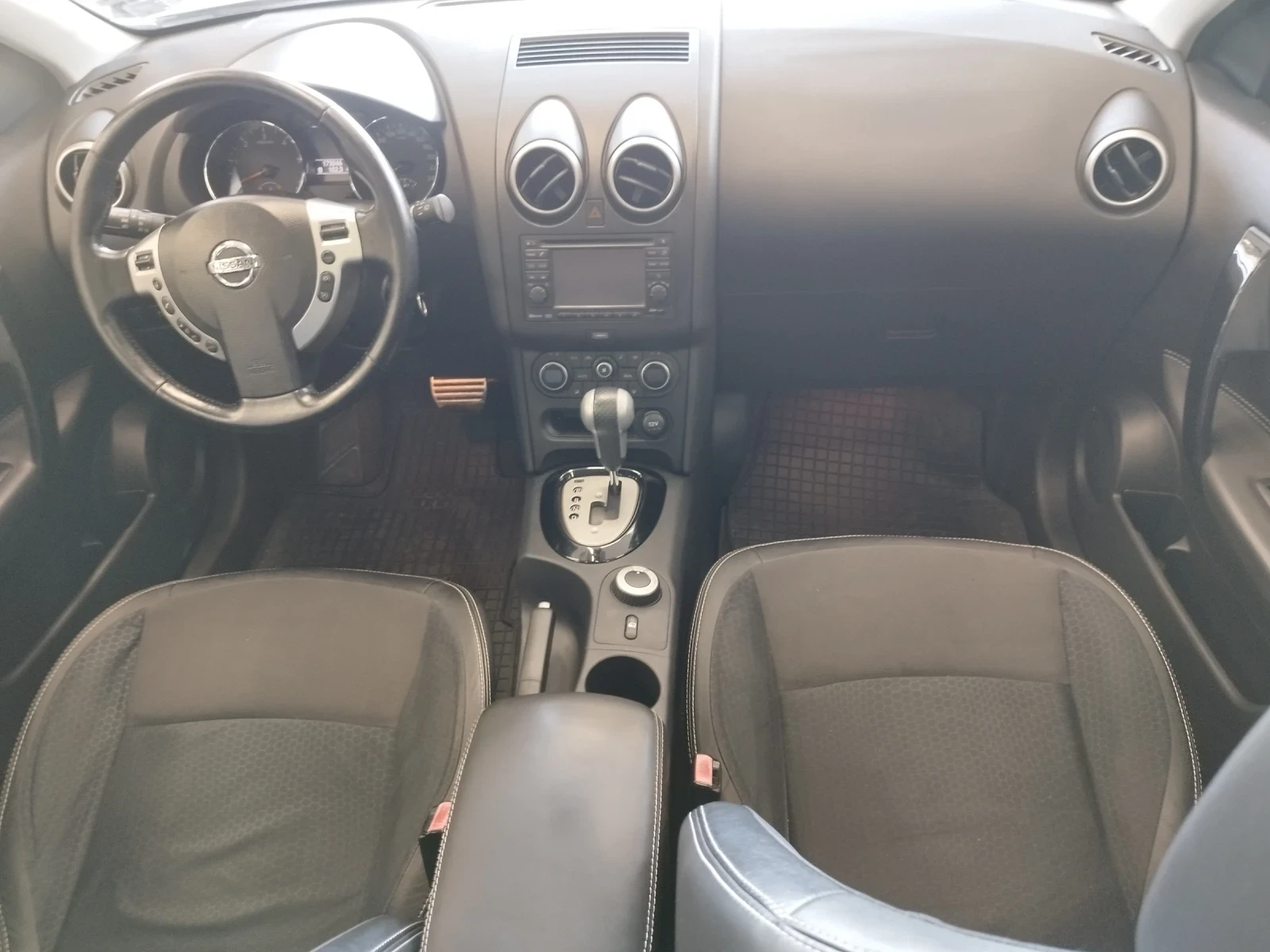 Nissan Qashqai 2.0dci 4x4 Automatic - изображение 9