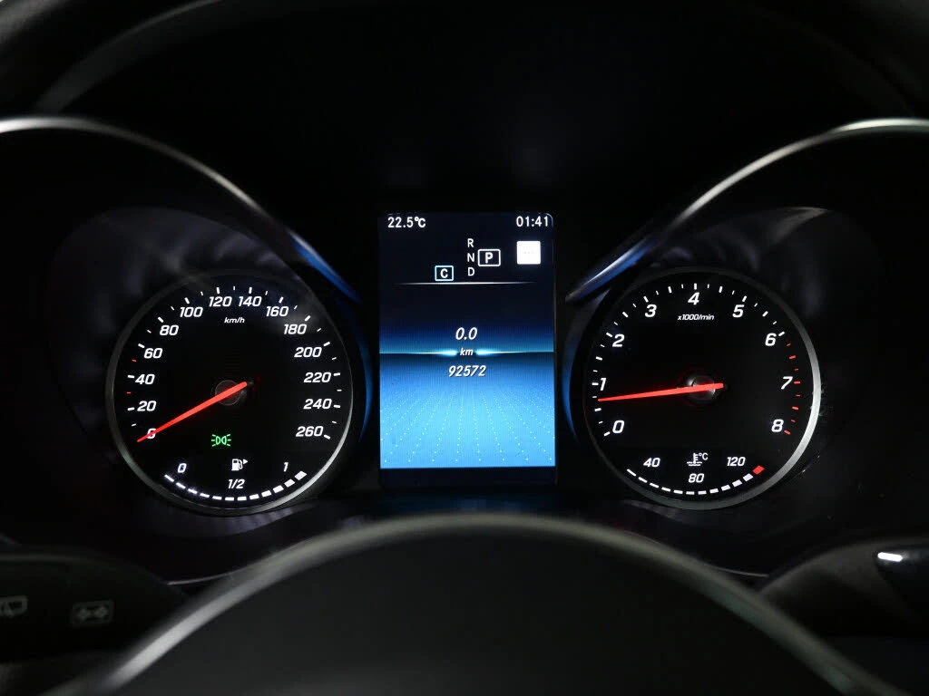 Mercedes-Benz GLC 300 4MATIC* Авто-Кредит(ЦЕНА ДО БЪЛГАРИЯ) - изображение 9