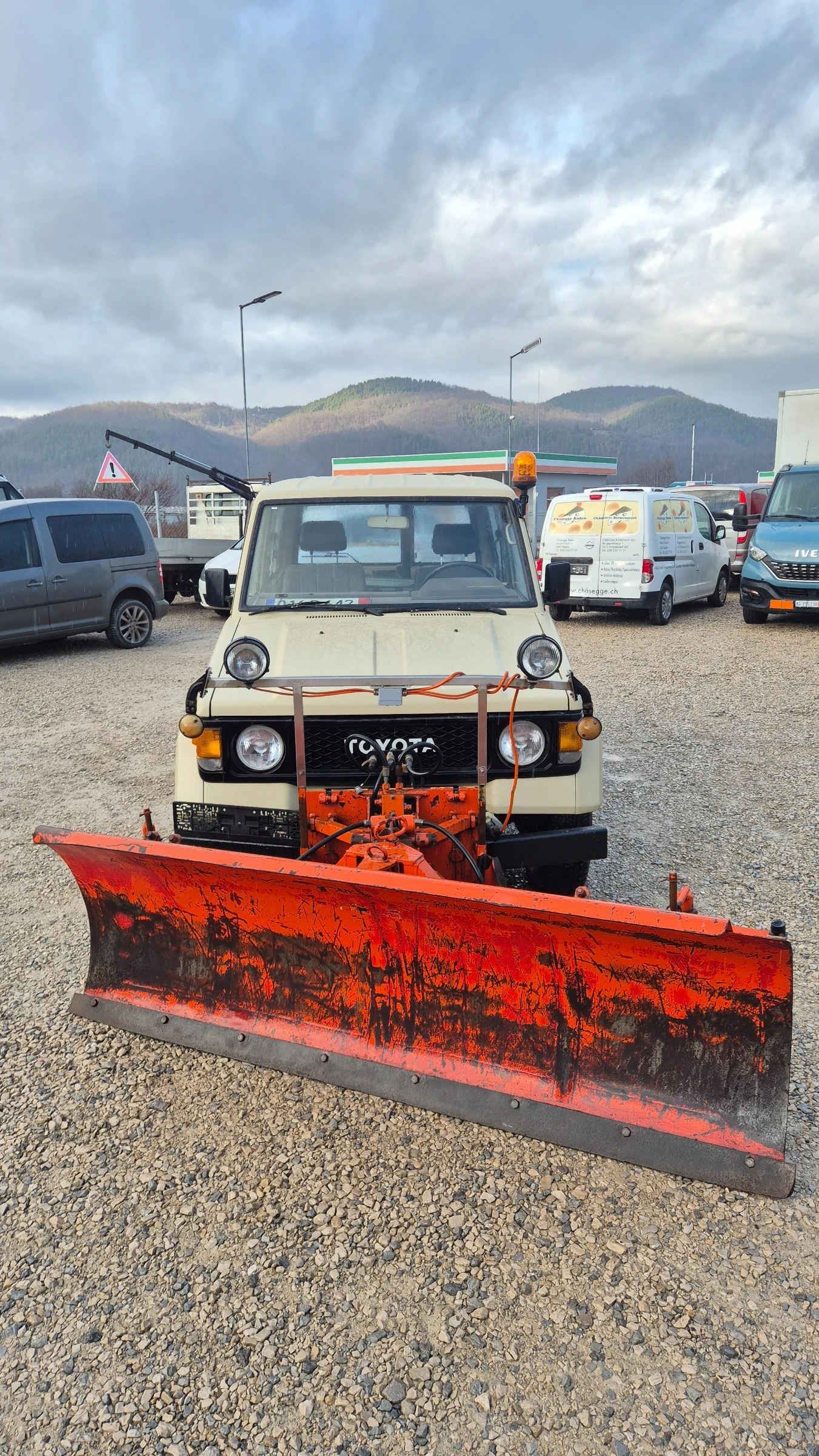 Toyota Land cruiser 2.4i* ШВЕЙЦАРИЯ*  - изображение 6